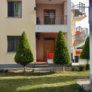 Shyqi Apartament Velipojë