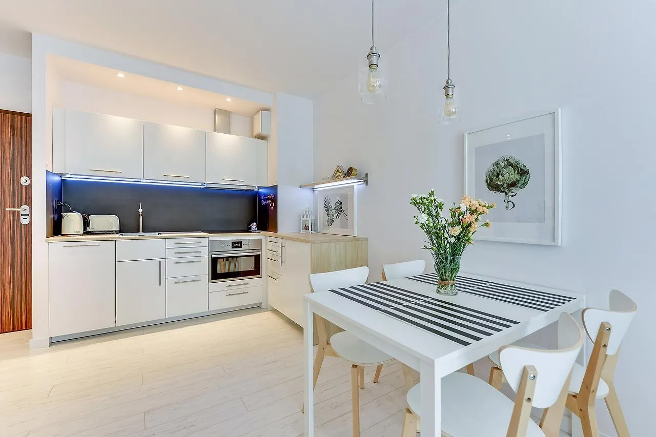NORDBYHUS Apartamenty Chmielna Park Danzig Apartment